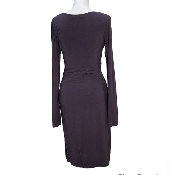Velvet by Graham & Spencer long-sleeve v-neck ruched front knee length dress - Picture 2 of 3